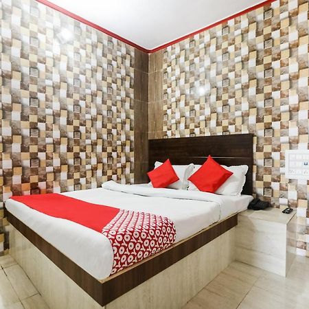 Hanumāngarh Oyo 69534 Hotel Nanda Tower المظهر الخارجي الصورة
